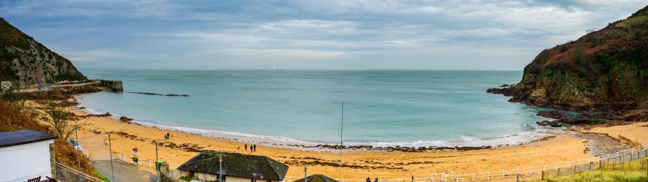 The Prince Of Wales Hotel St Ouen's ภายนอก รูปภาพ